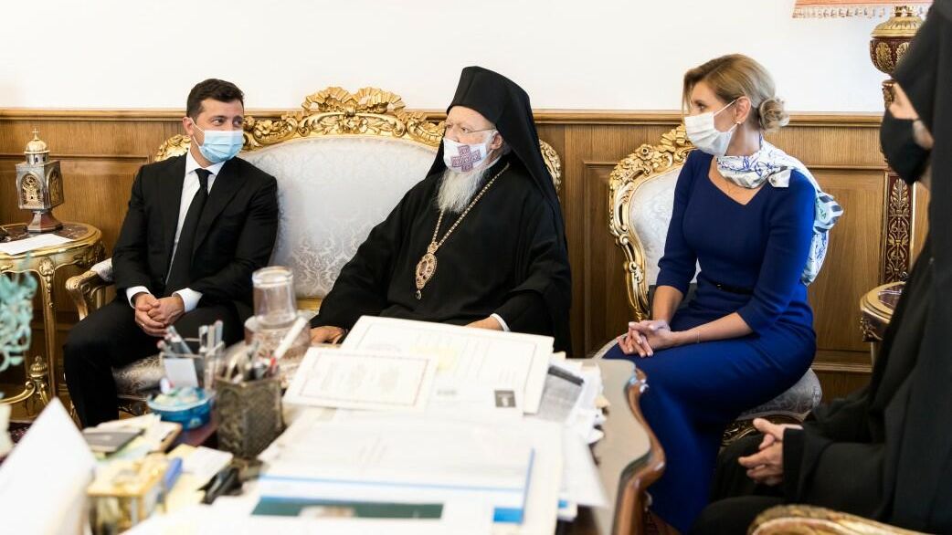 Встреча президента Украины Владимира Зеленского с патриархом Варфоломеем в Турции Встреча президента Украины Владимира Зеленского с патриархом Варфоломеем в Турции - РИА Новости, 1920, 30.11.2020