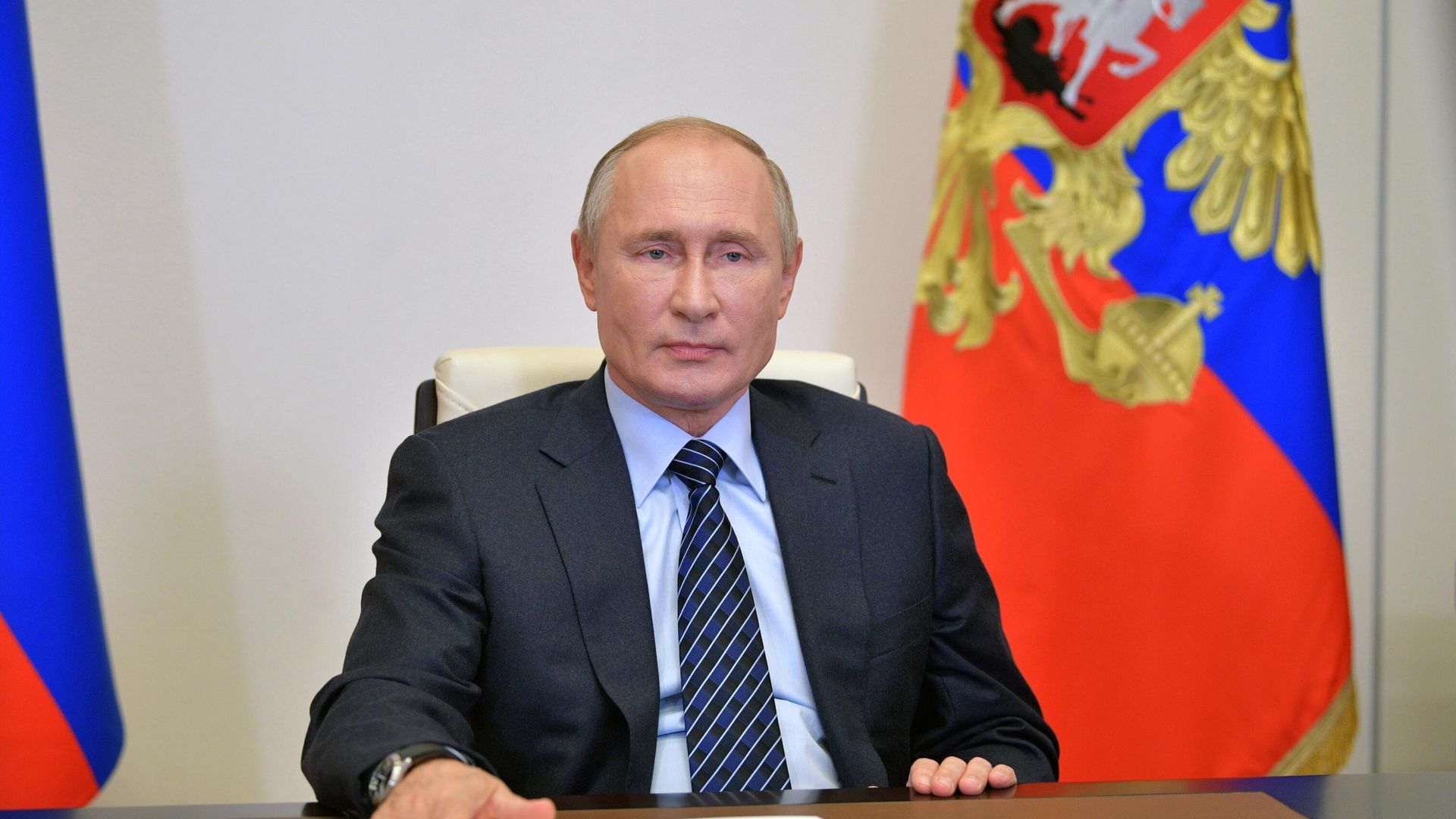 Президент РФ Владимир Путин во время встречи в режиме видеоконференции с членами правления Российского союза промышленников и предпринимателей (РСПП) Президент РФ Владимир Путин во время встречи в режиме видеоконференции с членами правления Российского союза промышленников и предпринимателей (РСПП) - РИА Новости, 1920, 04.11.2020