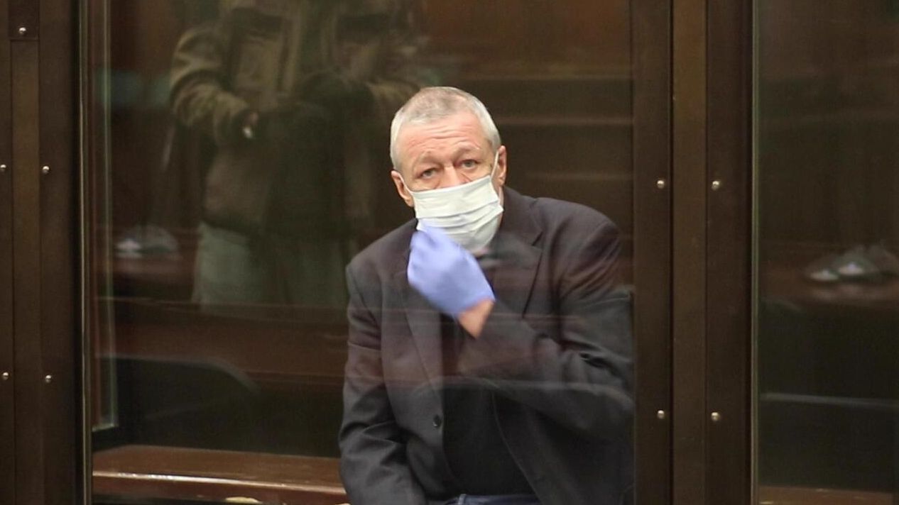 Актер Михаил Ефремов в зале заседаний Московского городского суда Актер Михаил Ефремов в зале заседаний Московского городского суда - РИА Новости, 1920, 20.02.2021