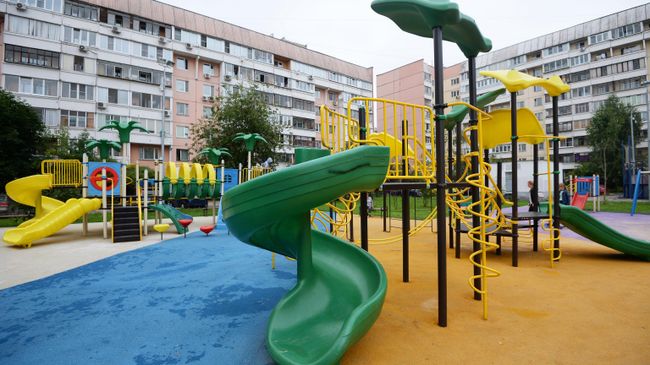 Благоустройство двора