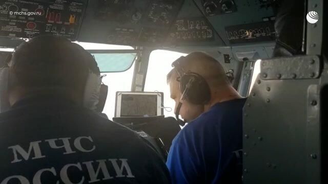 Кадры облета Азовского моря в поисках пропавших моряков после взрыва на танкере Кадры облета Азовского моря в поисках пропавших моряков после взрыва на танкере - РИА Новости, 1920, 25.10.2020