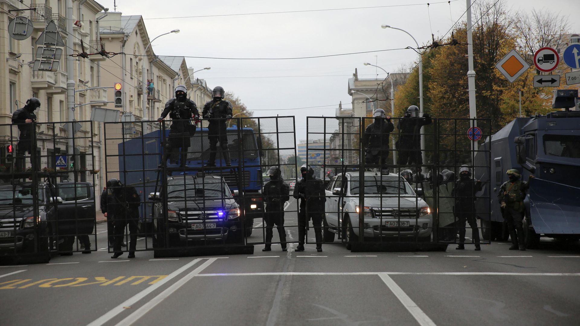 Акция протеста оппозиции в Минске Акция протеста оппозиции в Минске - РИА Новости, 1920, 01.11.2020