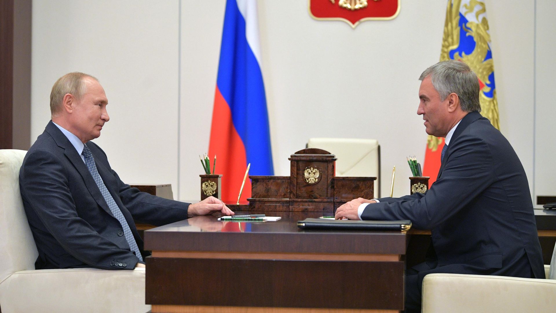 Президент РФ Владимир Путин и председатель Государственной Думы РФ Вячеслав Володин Президент РФ Владимир Путин и председатель Государственной Думы РФ Вячеслав Володин - РИА Новости, 1920, 07.10.2023