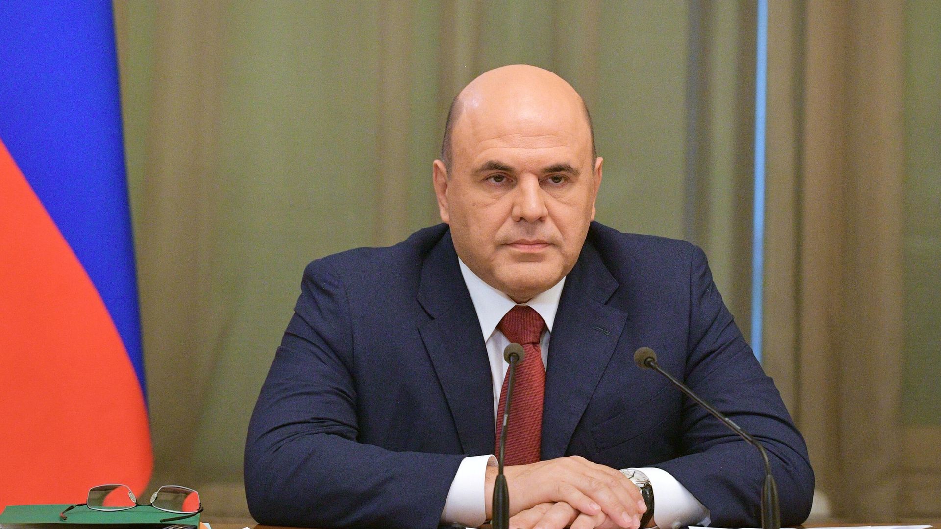 Председатель правительства РФ Михаил Мишустин во время встречи с главами фракций и руководством Госдумы РФ Председатель правительства РФ Михаил Мишустин во время встречи с главами фракций и руководством Госдумы РФ - РИА Новости, 1920, 26.10.2020