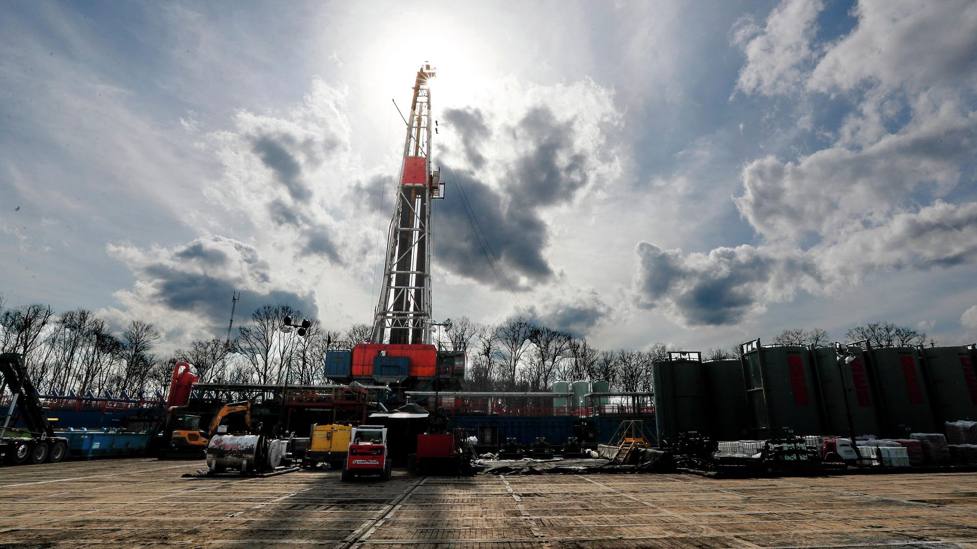 Добыча сланцевой нефти в США Добыча сланцевой нефти в США - РИА Новости, 1920, 25.11.2021
