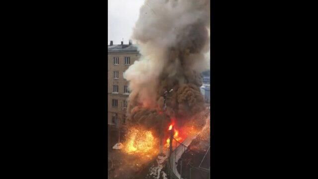 Кадры взрыва кислородных баллонов в больнице Челябинска Кадры взрыва кислородных баллонов в больнице Челябинска - РИА Новости, 1920, 31.10.2020