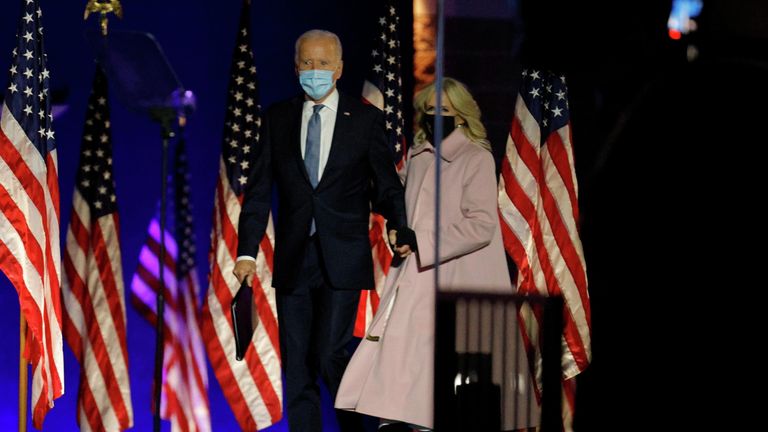 Кандидат в президенты США Джо Байден во время выступления в Уилмингтоне Кандидат в президенты США Джо Байден во время выступления в Уилмингтоне