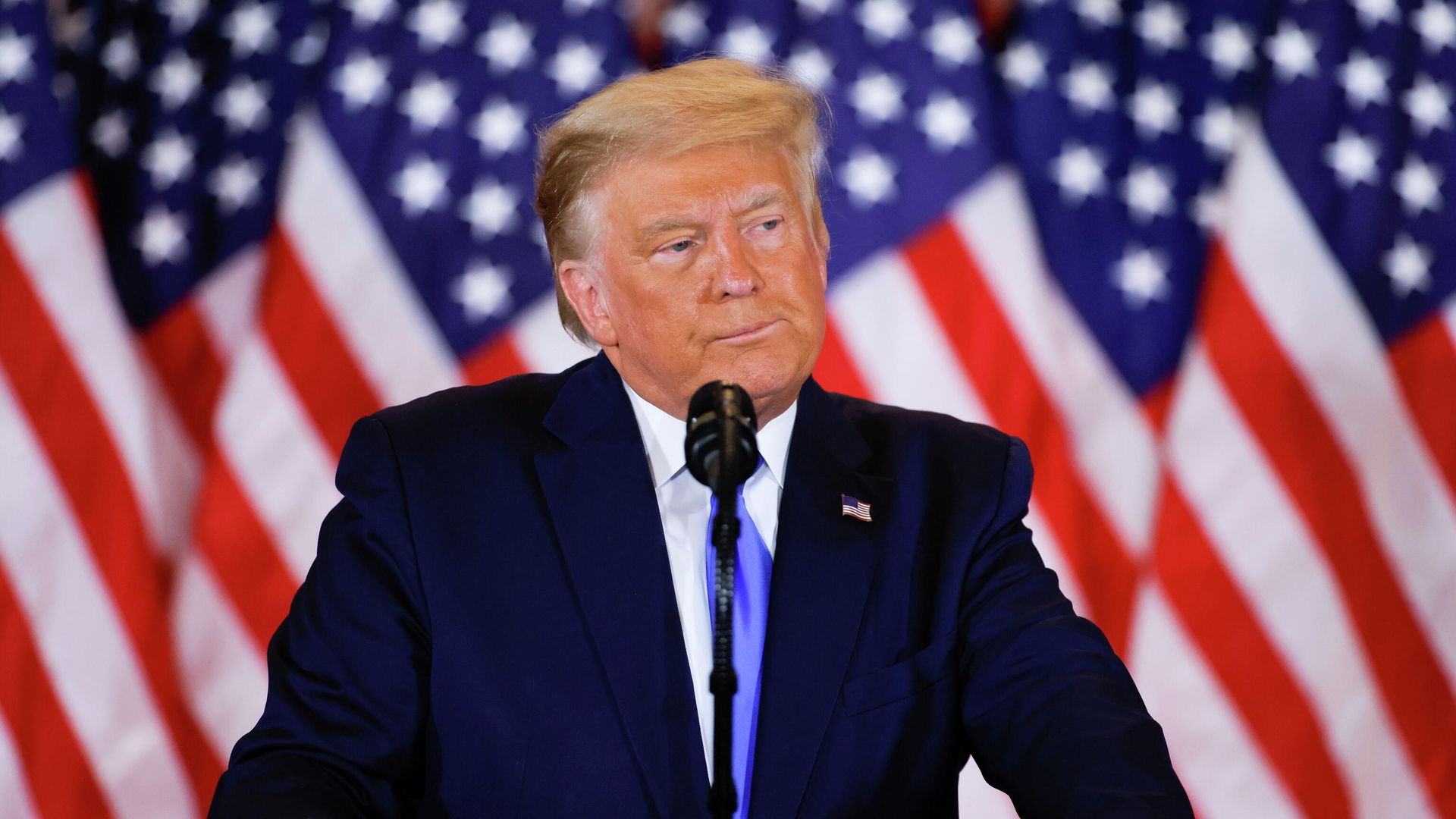 Президент США Дональд Трамп делает заявление относительно первых результатов президентских выборов в США Президент США Дональд Трамп делает заявление относительно первых результатов президентских выборов в США - РИА Новости, 1920, 14.11.2020