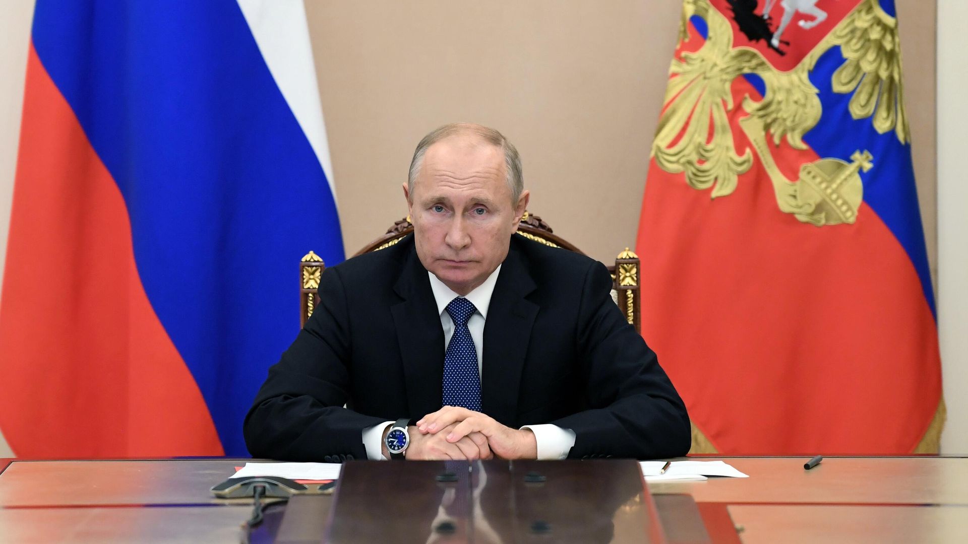 Президент РФ Владимир Путин проводит оперативное совещание с постоянными членами Совета безопасности РФ в режиме видеоконференции - РИА Новости, 1920, 16.11.2020