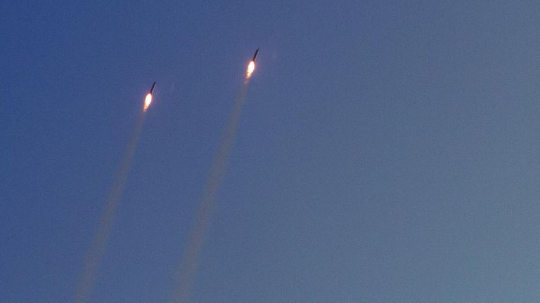 Ракеты в небе над Нагорным Карабахом Ракеты в небе над Нагорным Карабахом