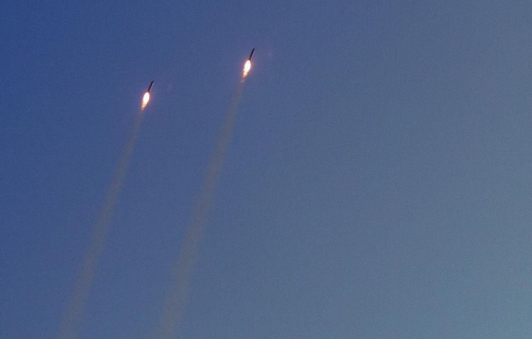 Ракеты в небе над Нагорным Карабахом Ракеты в небе над Нагорным Карабахом