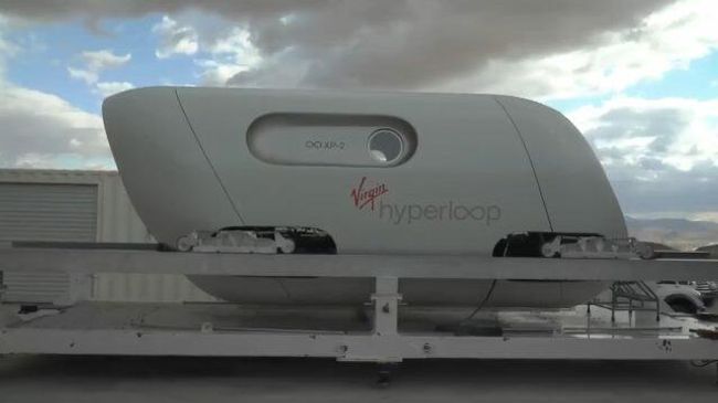Кадры испытаний вакуумного поезда Hyperloop в Неваде