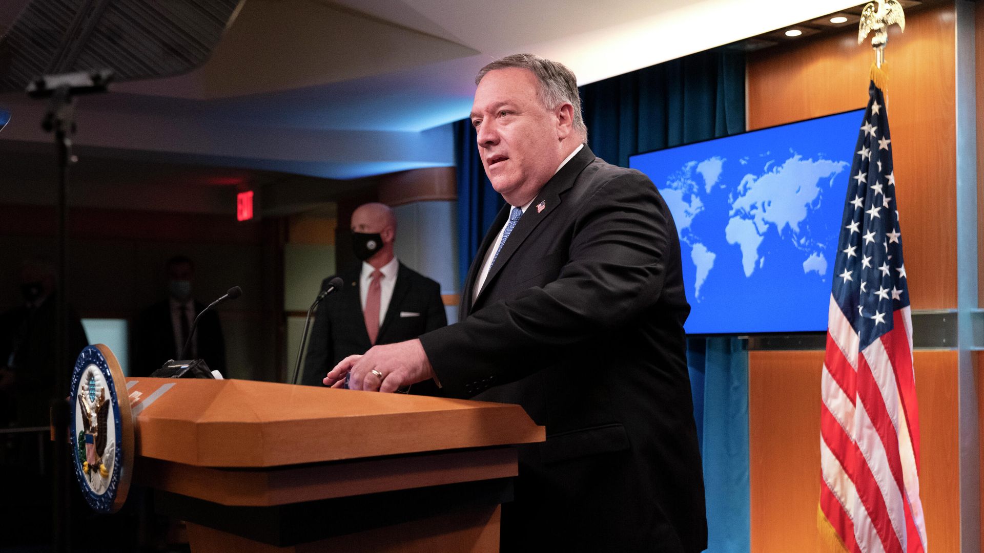 Госсекретарь США Майк Помпео проводит брифинг для представителей СМИ в Вашингтоне - РИА Новости, 1920, 19.11.2020