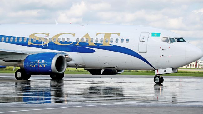 Самолет Boeing 737 авиакомпании SCAT Airlines Самолет Boeing 737 авиакомпании SCAT Airlines