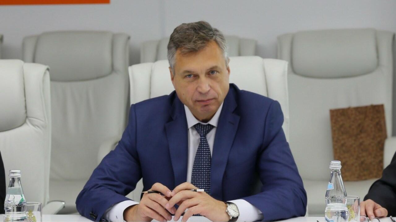 Владимир Соловьев - директор Департамента международной деятельности МЧС России Владимир Соловьев - директор Департамента международной деятельности МЧС России - РИА Новости, 1920, 16.11.2020