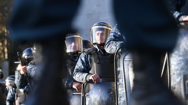 Полицейские в Ереване