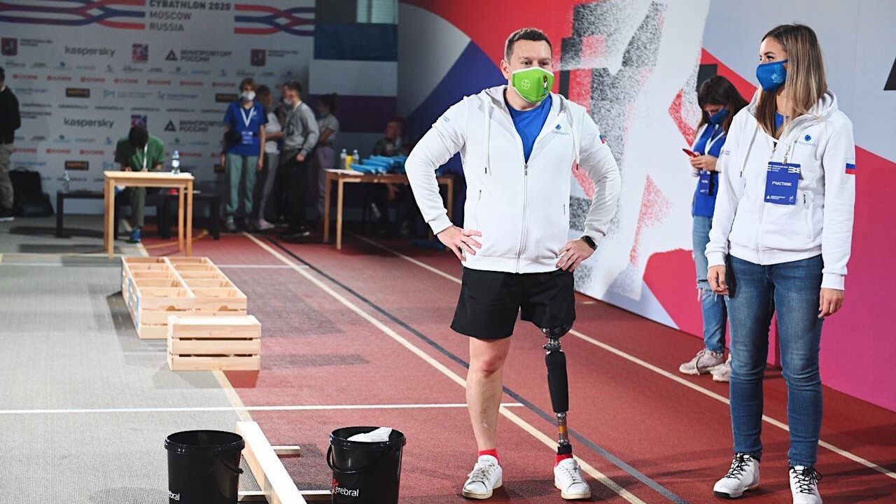Участник чемпионата мира Cybathlon 2020 Участник чемпионата мира Cybathlon 2020 - РИА Новости, 1920, 14.11.2020
