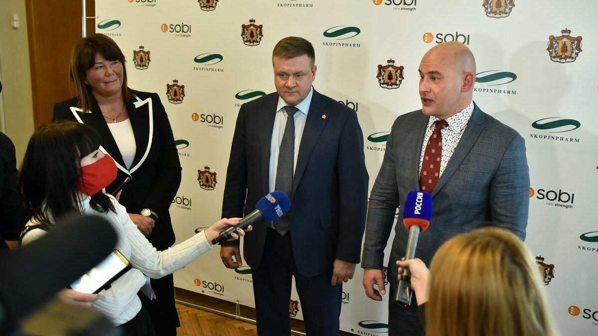 Рязанский фармкластер освоит выпуск продукции, важной для пациентов Рязанский фармкластер освоит выпуск продукции, важной для пациентов - РИА Новости, 1920, 17.11.2020