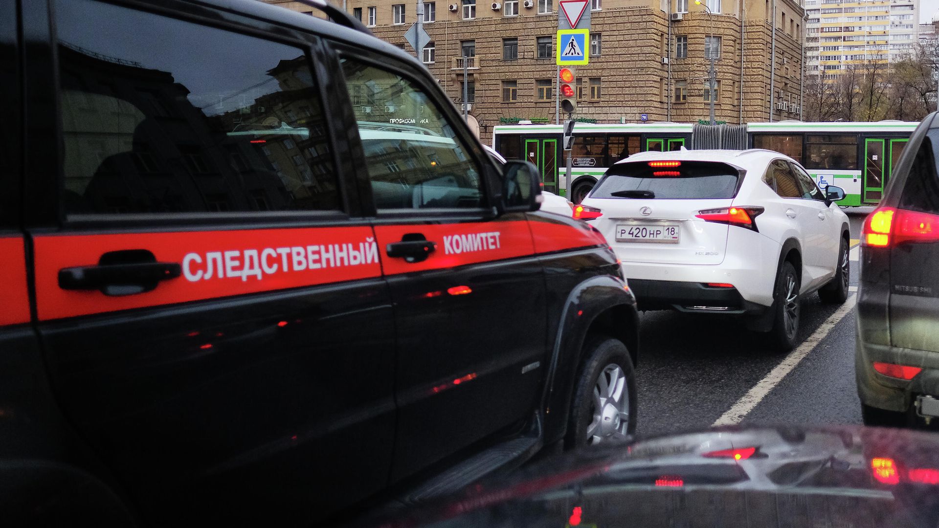 Автомобиль Следственного комитета на дороге Автомобиль Следственного комитета на дороге - РИА Новости, 1920, 25.04.2024