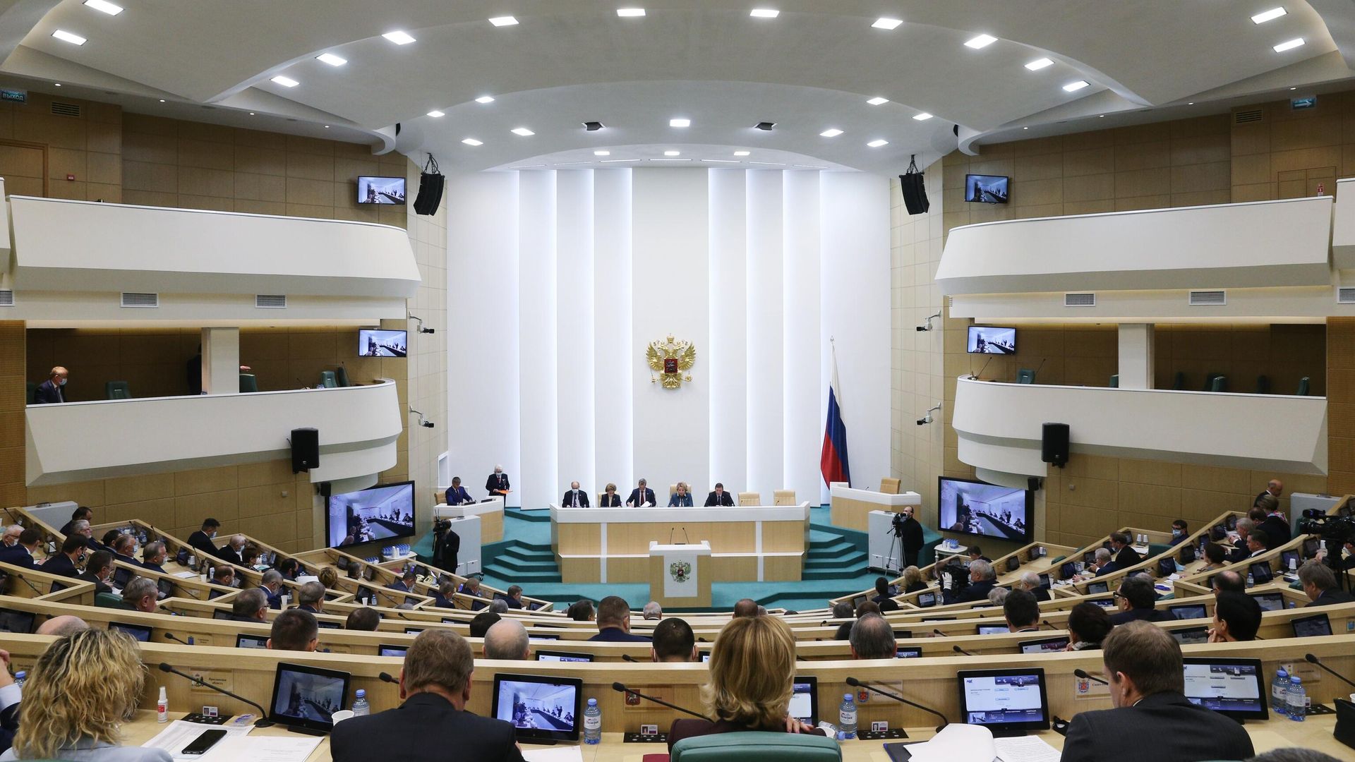 Заседание Совета Федерации РФ Заседание Совета Федерации РФ - РИА Новости, 1920, 25.12.2020