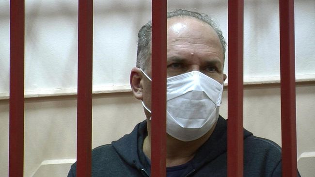 Михаил Мень в Басманном суде Москвы