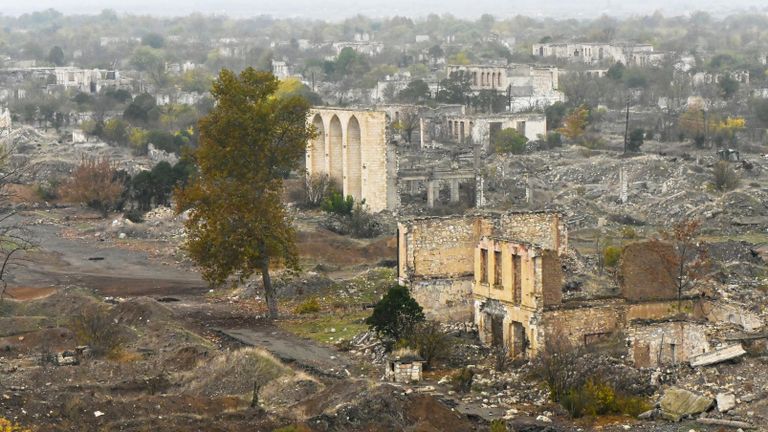 Вид разрушенной части города Агдам Вид разрушенной части города Агдам