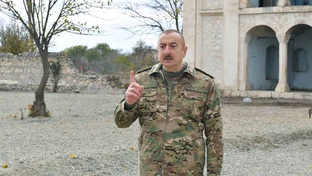 Президент Азербайджана Ильхам Алиев во время посещения города Агдам Президент Азербайджана Ильхам Алиев во время посещения города Агдам - РИА Новости, 1920, 31.12.2020