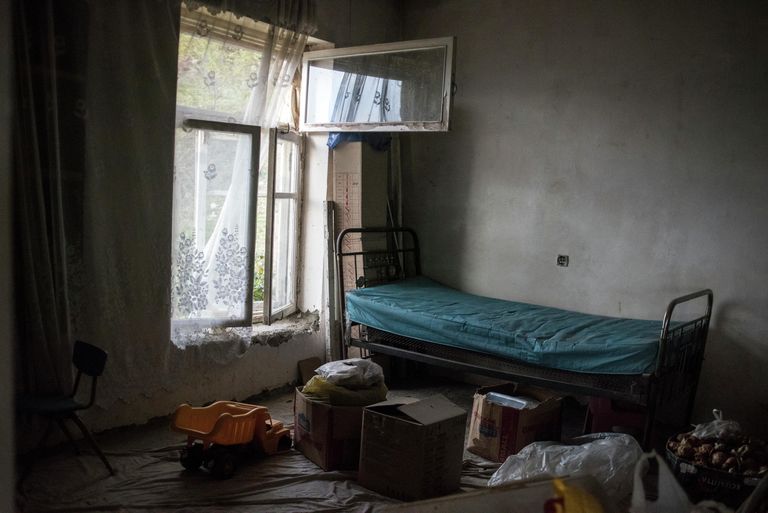 Комната в одном из домов в поселке Карегах в Нагорном Карабахе Комната в одном из домов в поселке Карегах в Нагорном Карабахе