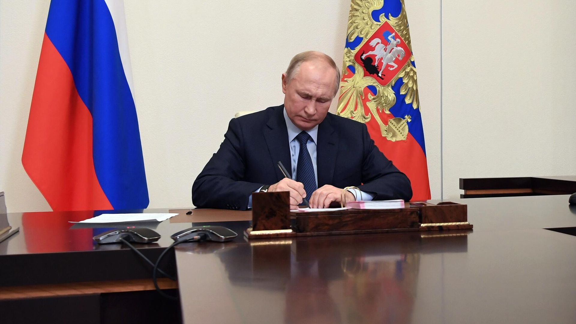 Президент России Владимир Путин Президент России Владимир Путин - РИА Новости, 1920, 13.01.2023