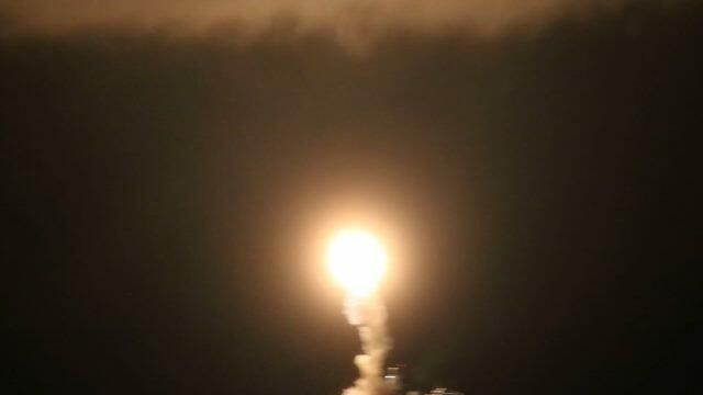 Испытания российской гиперзвуковой ракеты Циркон в Белом море. Кадры Минобороны РФ Испытания российской гиперзвуковой ракеты Циркон в Белом море. Кадры Минобороны РФ - РИА Новости, 1920, 26.11.2020