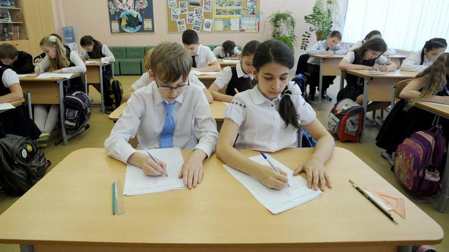 Старт Всероссийских проверочных работ для школьников Старт Всероссийских проверочных работ для школьников - РИА Новости, 1920, 24.02.2021