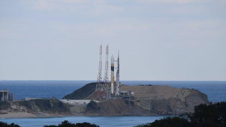 Японская ракета H2A со спутником оптической ретрансляции данных JDRS-1 перед запуском в Космическом центре Танэгасима - РИА Новости, 1920, 29.11.2020