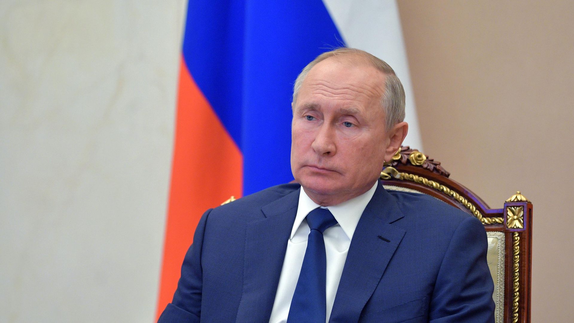 Рабочая встреча президента РФ В. Путина с главой Бурятии А. Цыденовым Рабочая встреча президента РФ В. Путина с главой Бурятии А. Цыденовым - РИА Новости, 1920, 11.12.2020