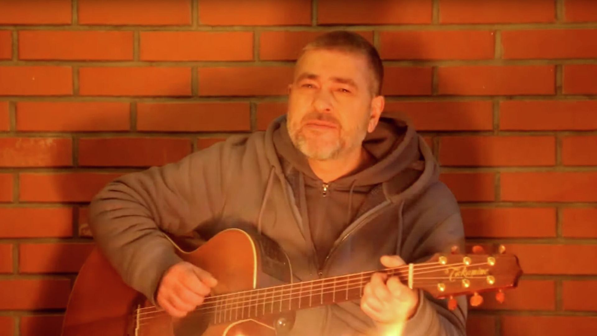 Кадр из клипа Джин группы Сплин Кадр из клипа Джин группы Сплин - РИА Новости, 1920, 06.12.2020