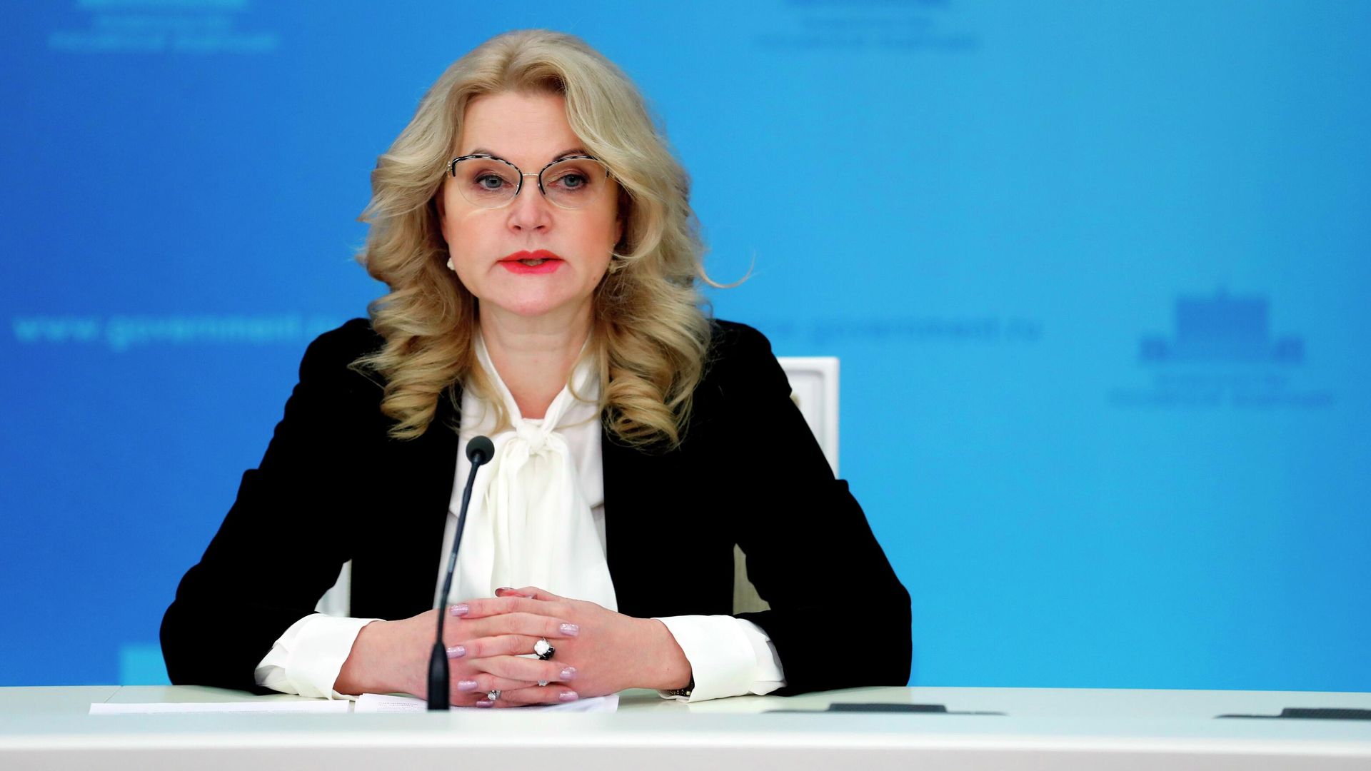 Заместитель председателя правительства РФ Татьяна Голикова во время брифинга в Доме правительства РФ Заместитель председателя правительства РФ Татьяна Голикова во время брифинга в Доме правительства РФ - РИА Новости, 1920, 04.12.2020
