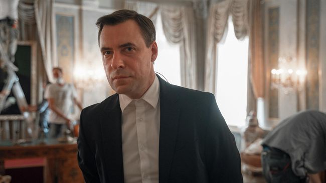 Кадр из сериала Мертвые души Кадр из сериала Мертвые души