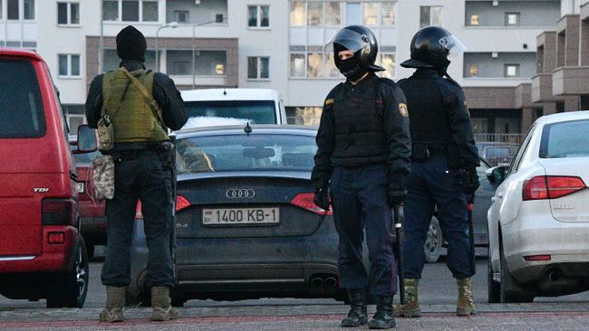 Сотрудники правоохранительных органов в Белоруссии
