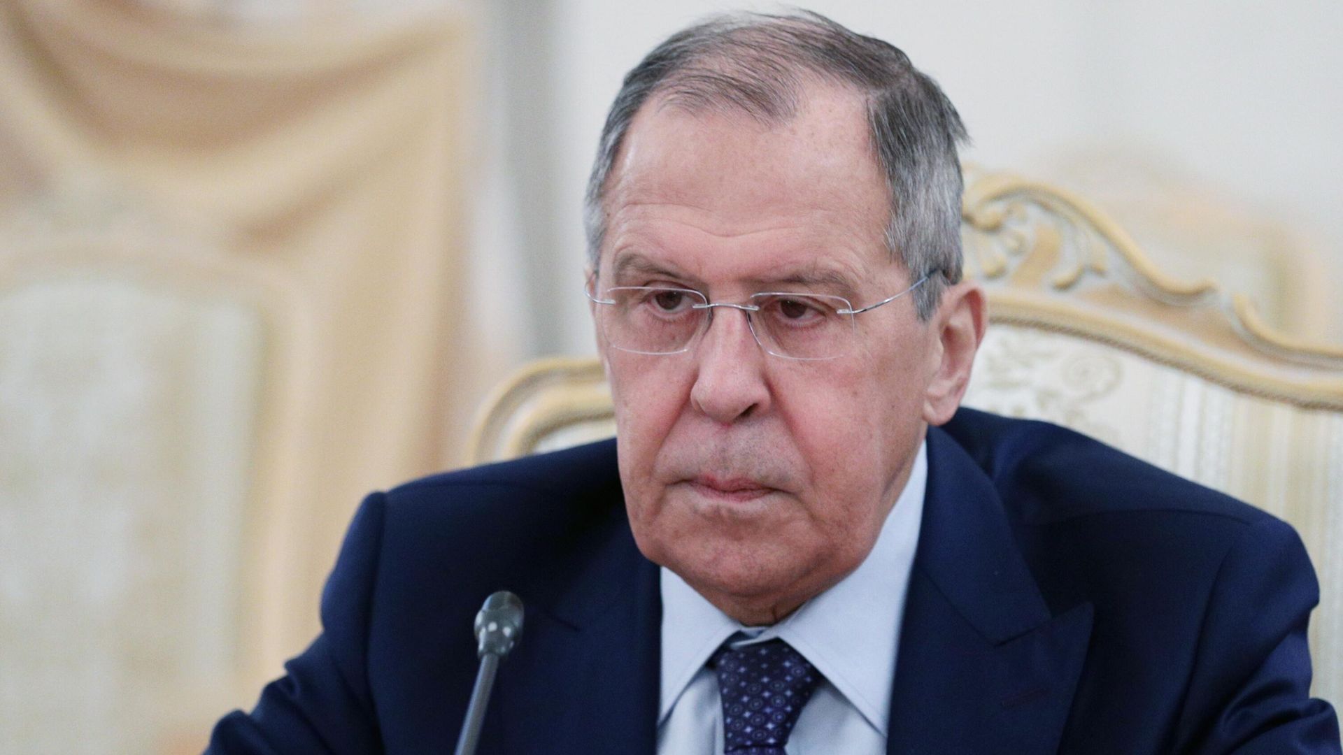 Министр иностранных дел РФ Сергей Лавров во время встречи в Москве с министром иностранных дел Армении Арой Айвазяном Министр иностранных дел РФ Сергей Лавров во время встречи в Москве с министром иностранных дел Армении Арой Айвазяном - РИА Новости, 1920, 07.12.2020