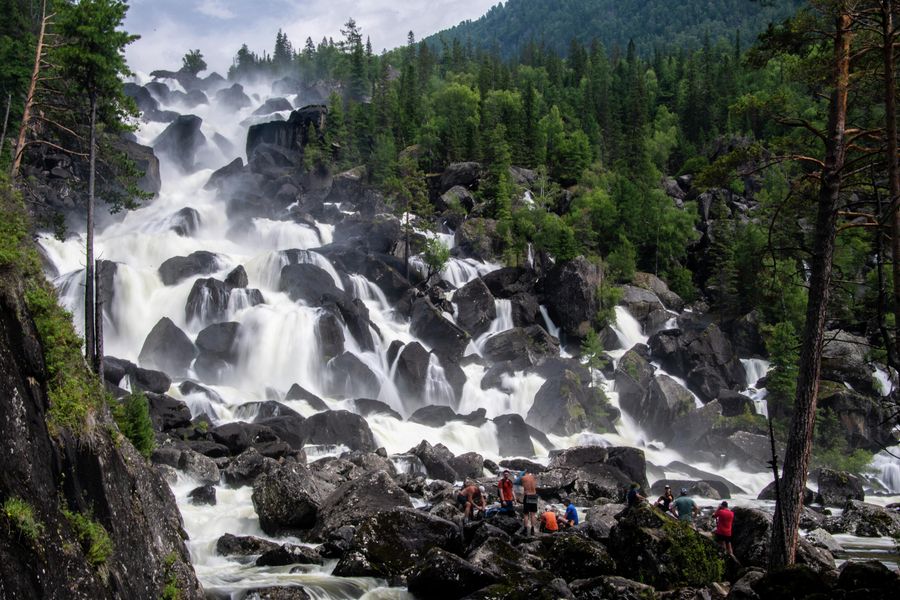 Большой Чульчинский водопад в Республике Алтай Большой Чульчинский водопад в Республике Алтай