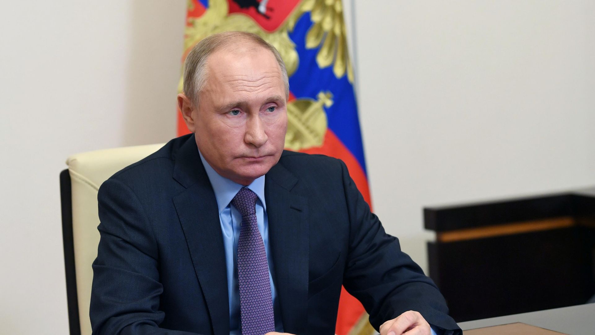 Президент РФ Владимир Путин проводит в режиме видеоконференции совещание по экономическим вопросам Президент РФ Владимир Путин проводит в режиме видеоконференции совещание по экономическим вопросам - РИА Новости, 1920, 11.12.2020