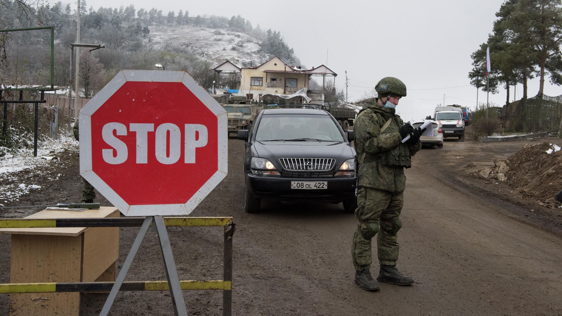 Блокпост российских миротворцев на въезде в город Шуша Блокпост российских миротворцев на въезде в город Шуша - РИА Новости, 1920, 14.12.2022
