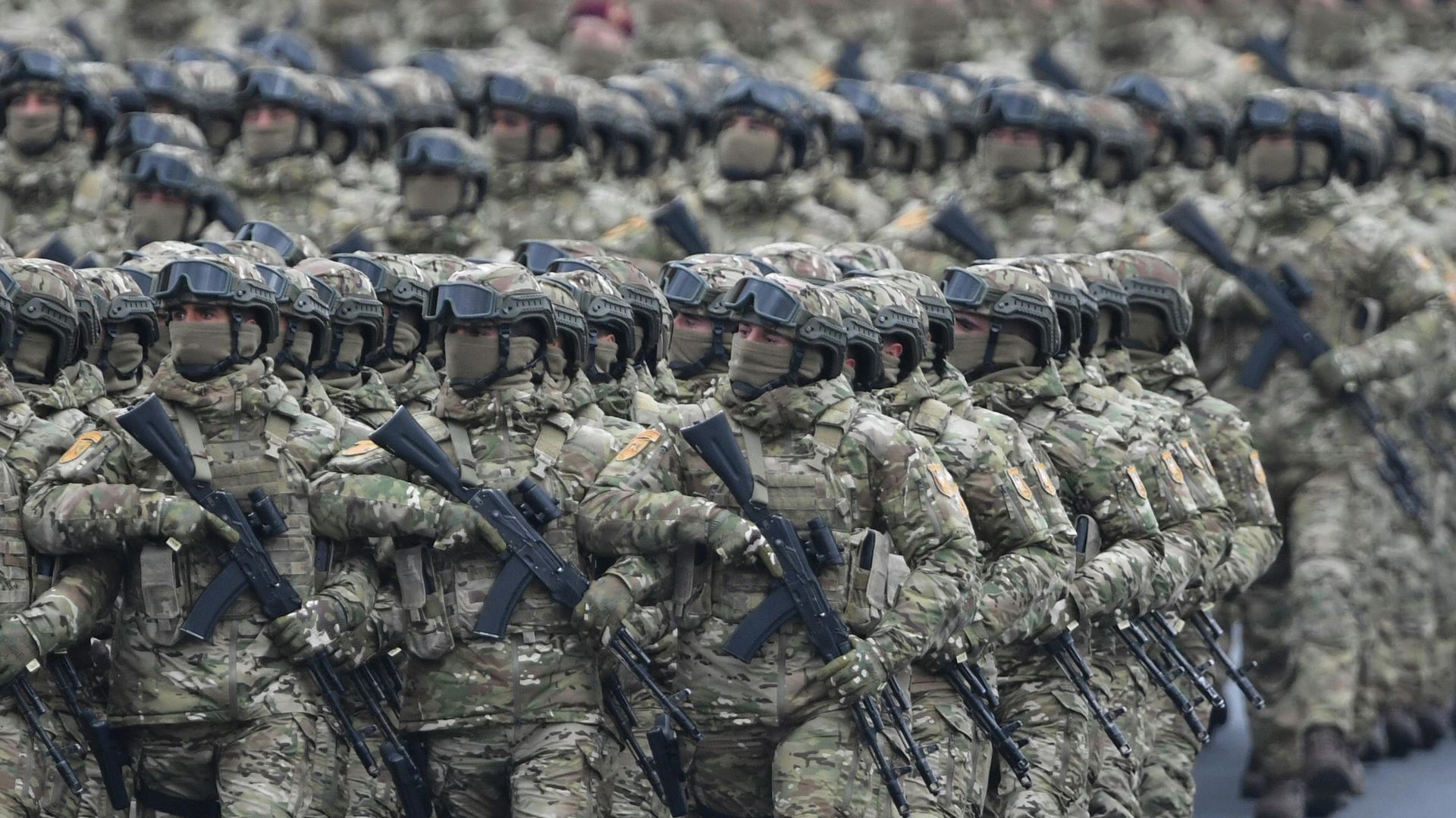 Азербайджанские военнослужащие на параде в Баку Азербайджанские военнослужащие на параде в Баку - РИА Новости, 1920, 10.11.2022