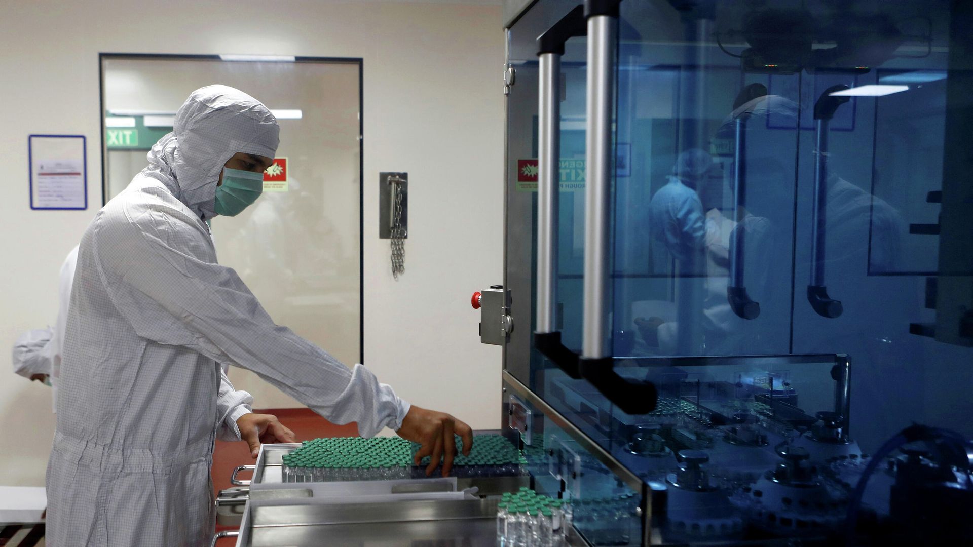 Вакцина COVISHIELD компании AstraZeneca Вакцина COVISHIELD компании AstraZeneca - РИА Новости, 1920, 20.12.2020