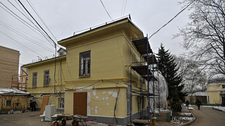 Ремонт самого старого деревянного дома Москвы 
