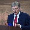 Заместитель руководителя администрации президента, пресс-секретарь президента РФ Дмитрий Песков на ежегодной большой пресс-конференции президента РФ Владимира Путина Заместитель руководителя администрации президента, пресс-секретарь президента РФ Дмитрий Песков на ежегодной большой пресс-конференции президента РФ Владимира Путина