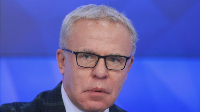 Первый заместитель председателя Комитета Государственной Думы Российской Федерации по физической культуре, спорту, туризму и делам молодежи, член Президиума Совета Московской городской организации Всероссийского общества охраны природы Вячеслав Фетисов