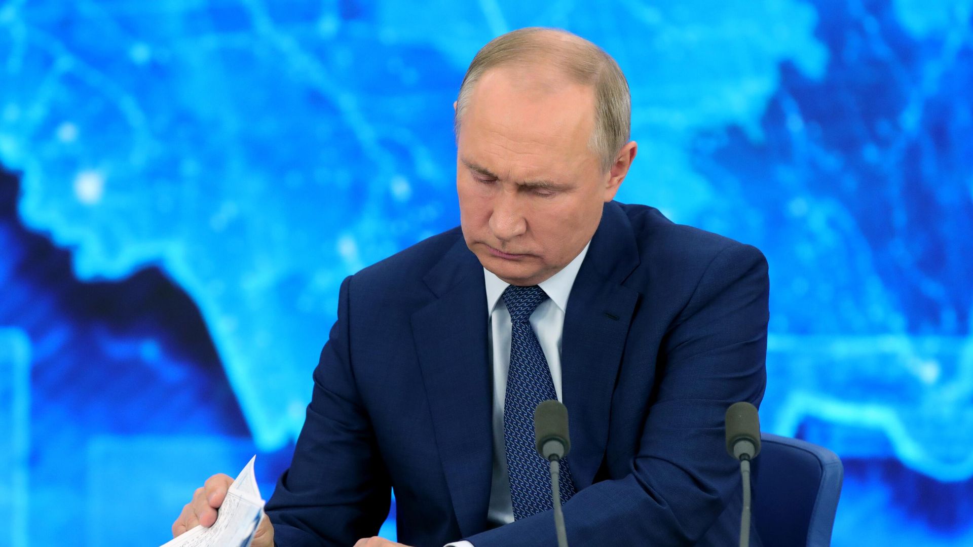Президент РФ Владимир Путин на большой ежегодной пресс-конференции в режиме видеоконференции Президент РФ Владимир Путин на большой ежегодной пресс-конференции в режиме видеоконференции - РИА Новости, 1920, 17.12.2020