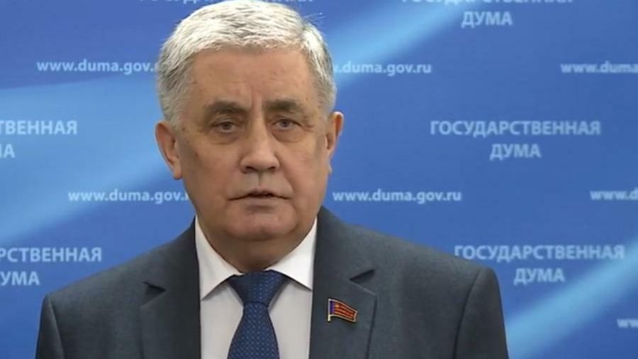 Первый заместитель председателя комитета Государственной Думы РФ по бюджету и налогам Валентин Шурчанов Первый заместитель председателя комитета Государственной Думы РФ по бюджету и налогам Валентин Шурчанов - РИА Новости, 1920, 18.12.2020
