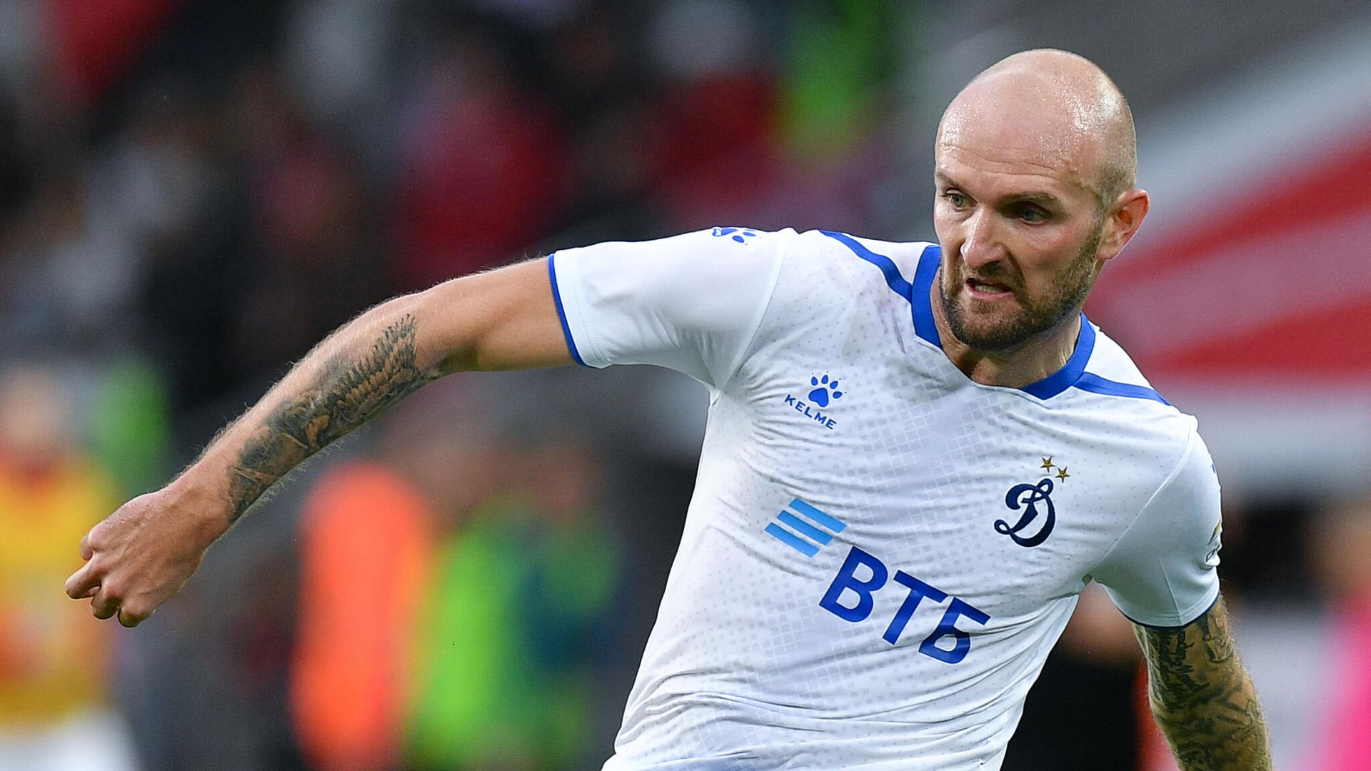 Игрок Динамо Константин Рауш в матче 4-го тура чемпионата России по футболу среди клубов Премьер-лиги между ФК Спартак (Москва) и ФК Динамо (Москва). Игрок Динамо Константин Рауш в матче 4-го тура чемпионата России по футболу среди клубов Премьер-лиги между ФК Спартак (Москва) и ФК Динамо (Москва). - РИА Новости, 1920, 24.07.2021