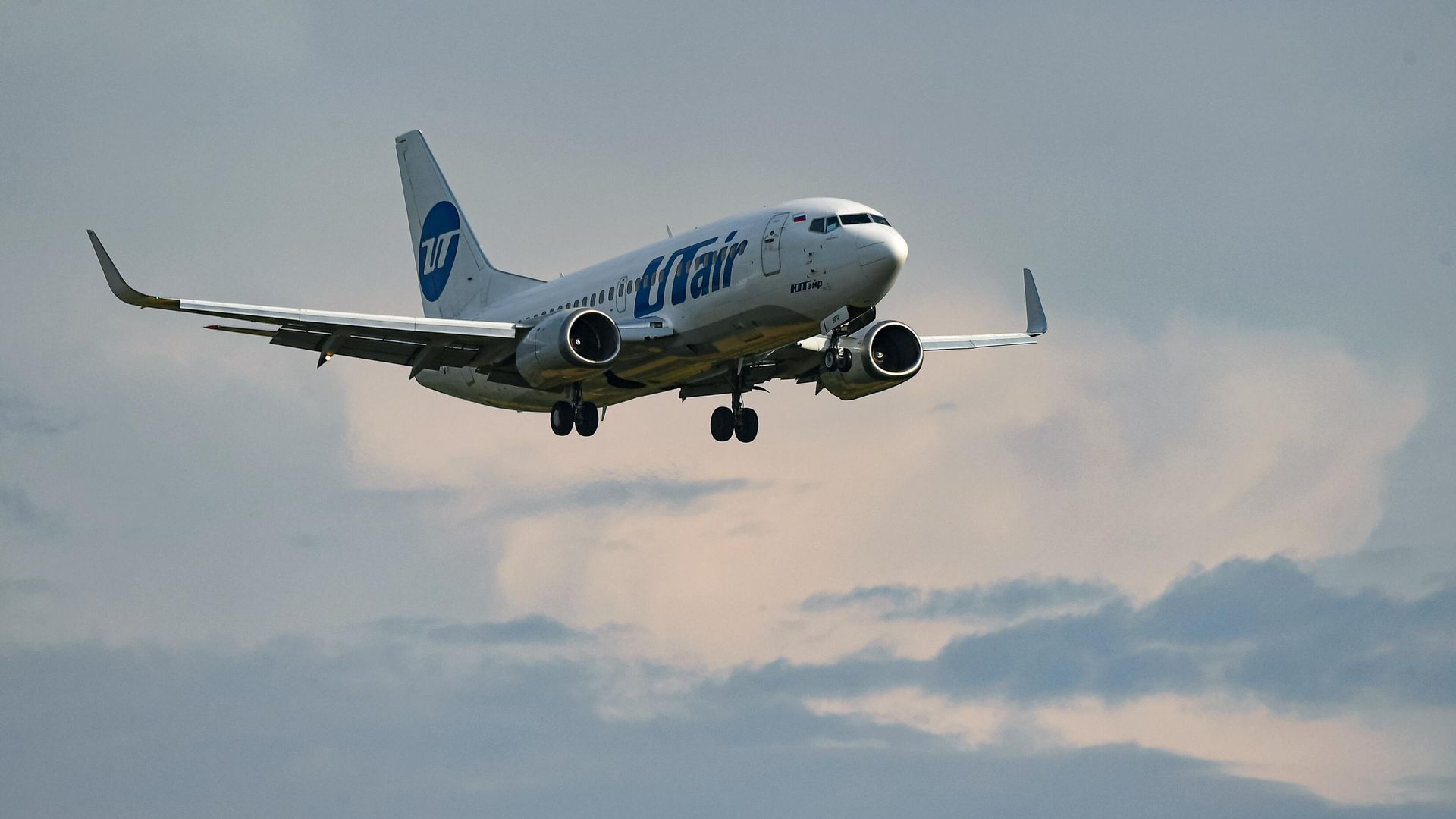Пассажирский самолет Boeing 737-500 авиакомпании UTair  - РИА Новости, 1920, 11.03.2026